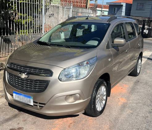 CHEVROLET SPIN 1.8 LT 8V FLEX 4P AUTOMÁTICO CHEVROLET SPIN 1.8 LT 8V FLEX 4P AUTOMÁTICO